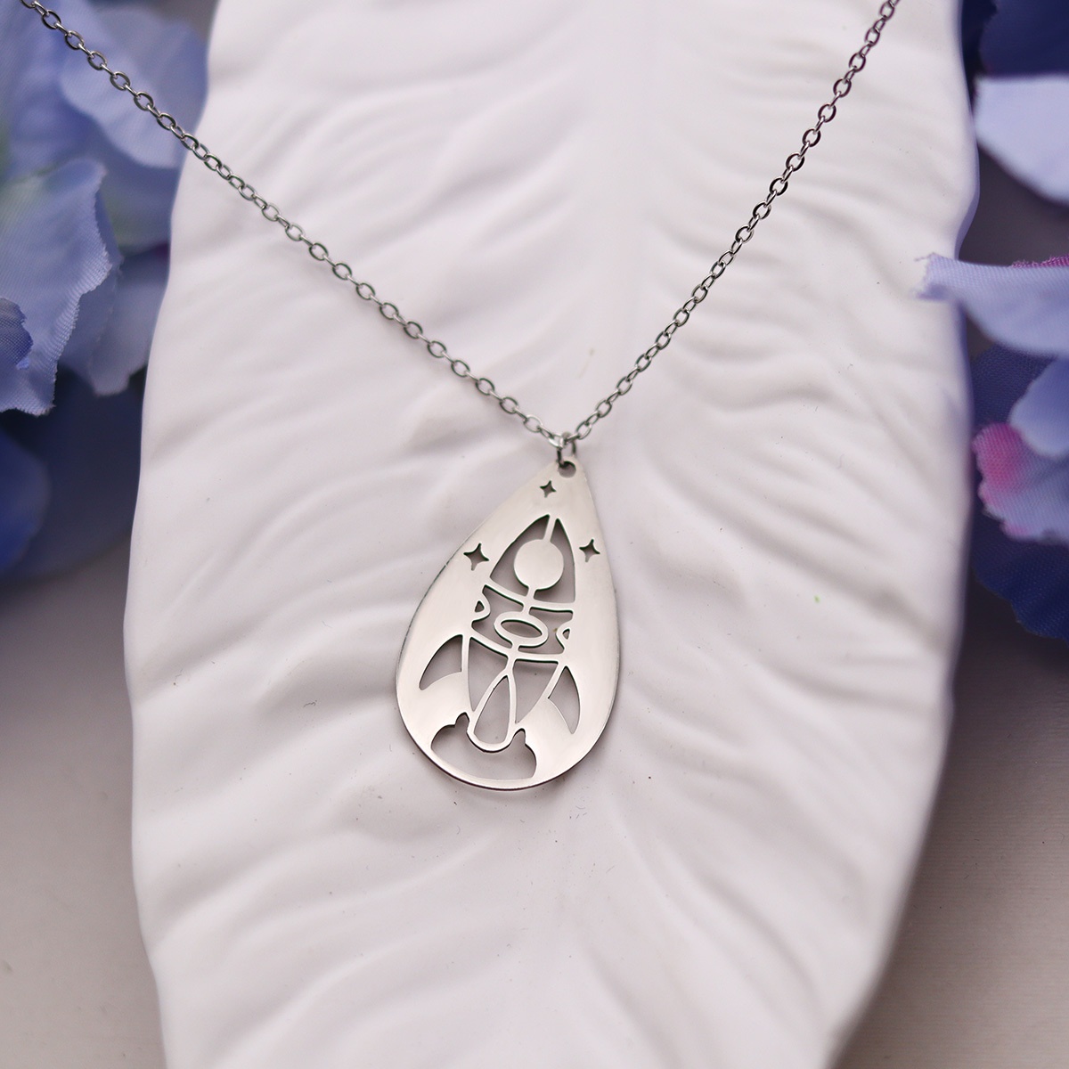 Stainless Steel Drop Shaped Space Rocket Necklace for Crafting